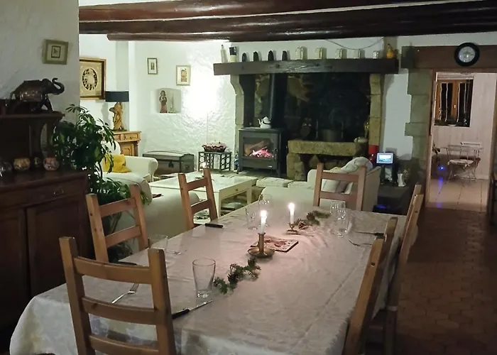 La Ferme Du Garnasson 게스트하우스